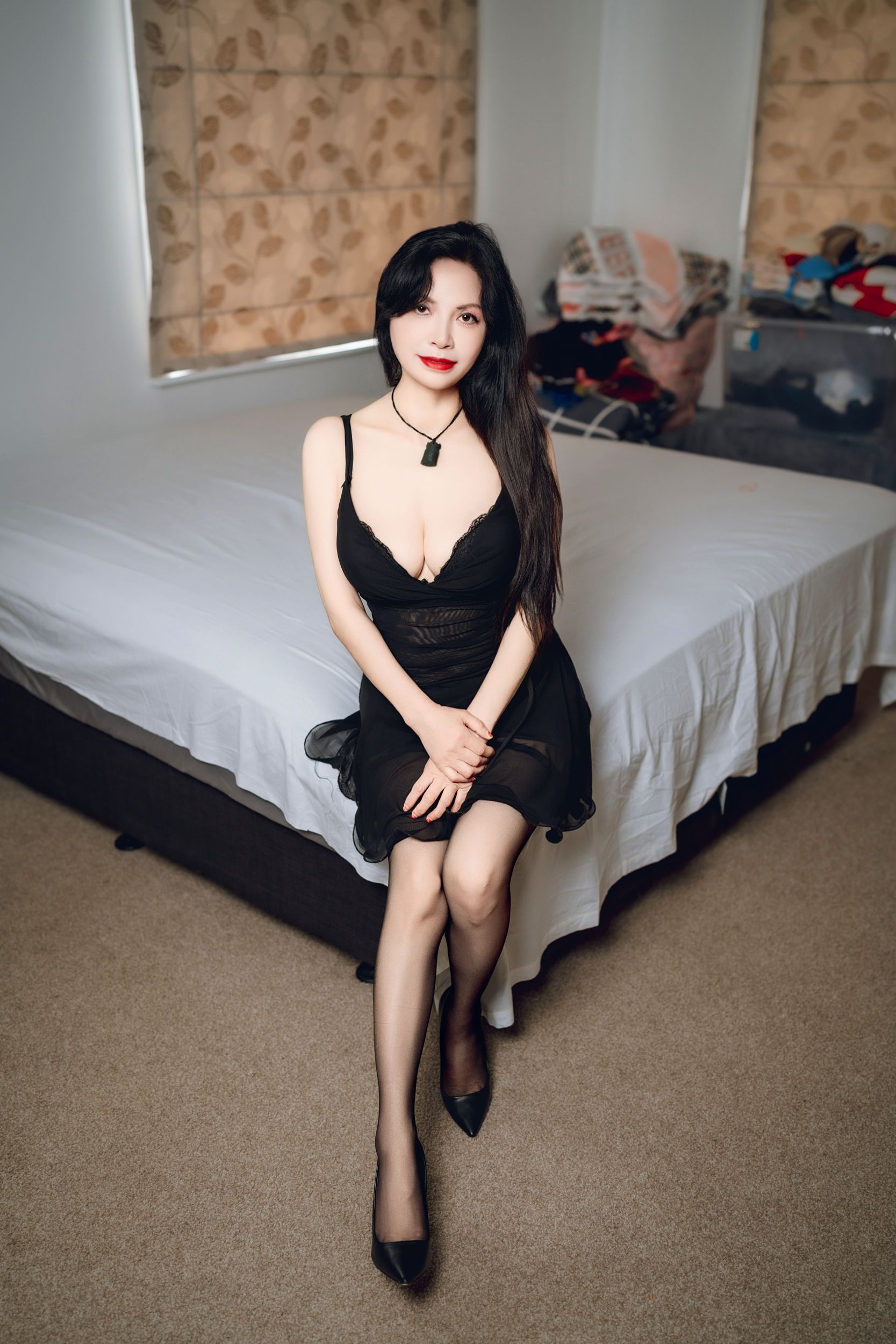 Profile of Isla, 28 year old Asian-Other from Henderson, Auckland Escort